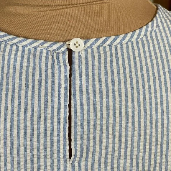 L Love Top Seersucker Blue White Size L Large Ruffle Cap Sleeve - Picture 4 of 7